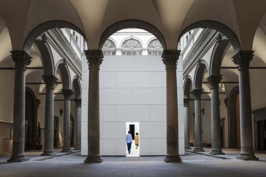anish-kapoor-florence-exhibition