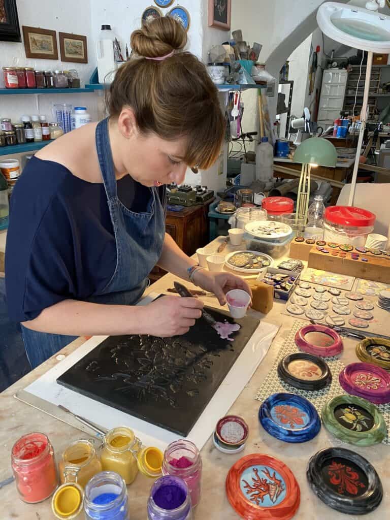 Creative People in Florence connects modern artists with each other and the public to experience a real side of modern creativity in Italy.