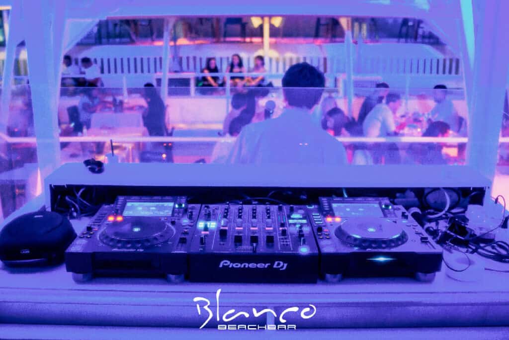 blanco-beach-bar-florence