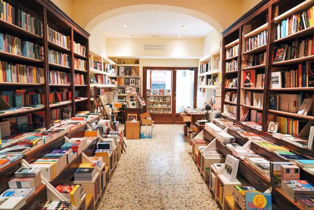 Florence bookstore Guide Todo Modo