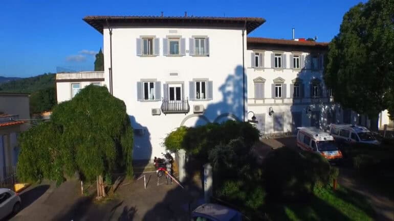 international-health-florence-ulivella-glicini