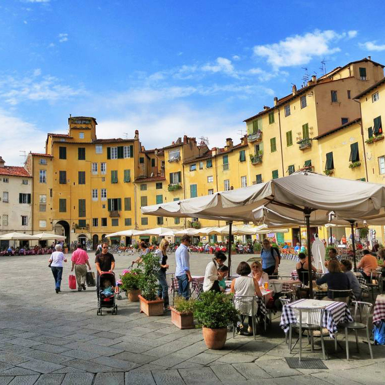 Small-Group_TUSCANY_GRAND_TOUR__one-day_Best_of_Siena,_San_Gimignano,_Pisa,_Chianti_and_Leonardo_da_Vincis_hometown