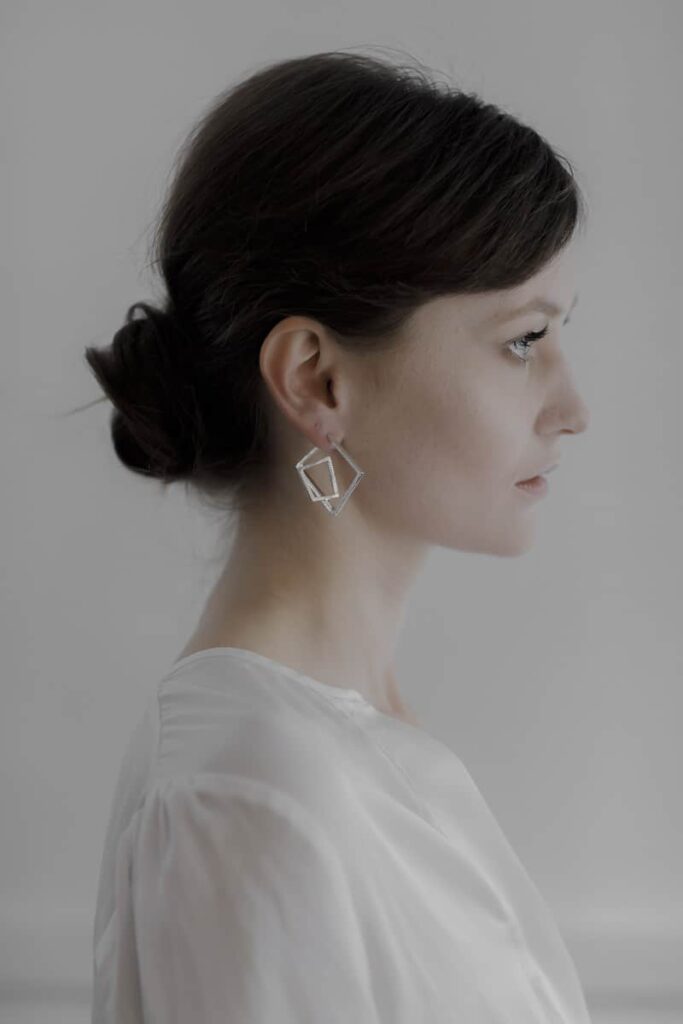 frame earrings