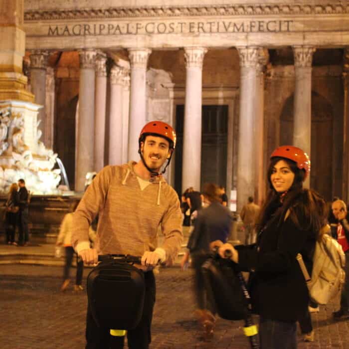 Roma di notte Tour su Segway