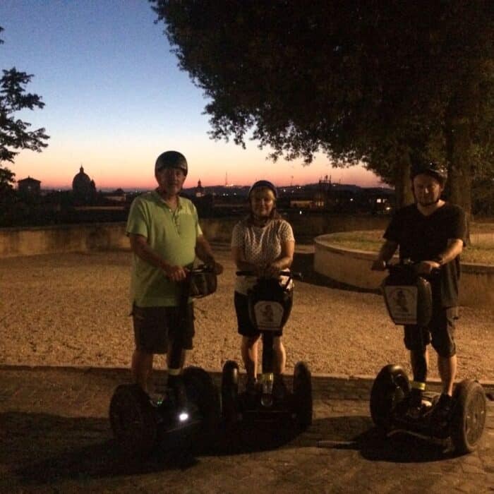 Roma di notte Tour su Segway