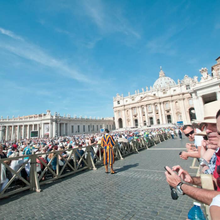 Papal Audience Experience Tickets with Expert Guide Included