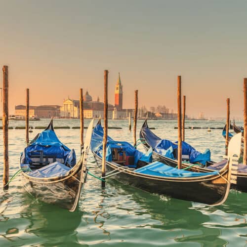 Venice: Private Gondola Ride for Up to 6 People