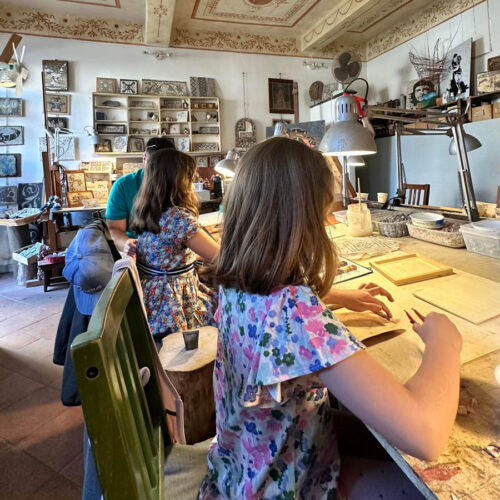 Mosaic-Making Workshop in Rome's Trastevere