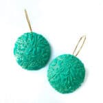 Green and gold circle earrings3