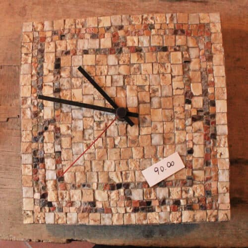 Working mosaic tile clock