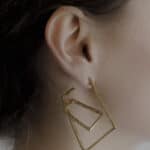 frame earrings gold bronze2