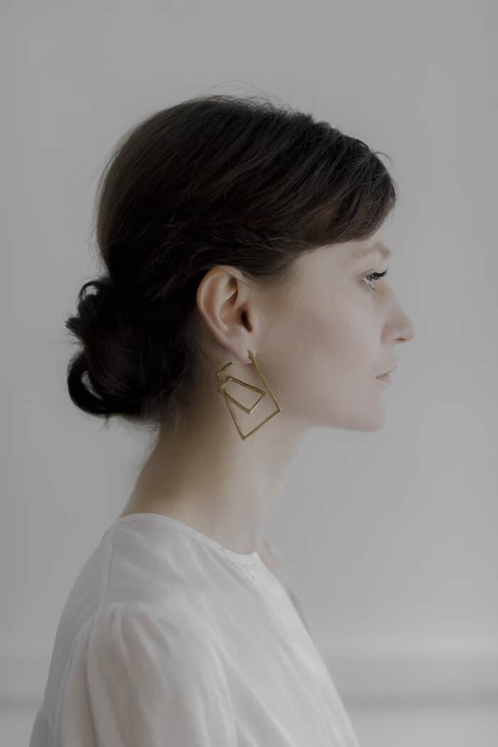 frame earrings gold bronze3