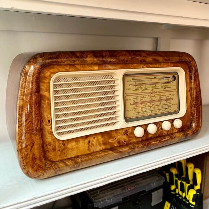 phonos vintage radio