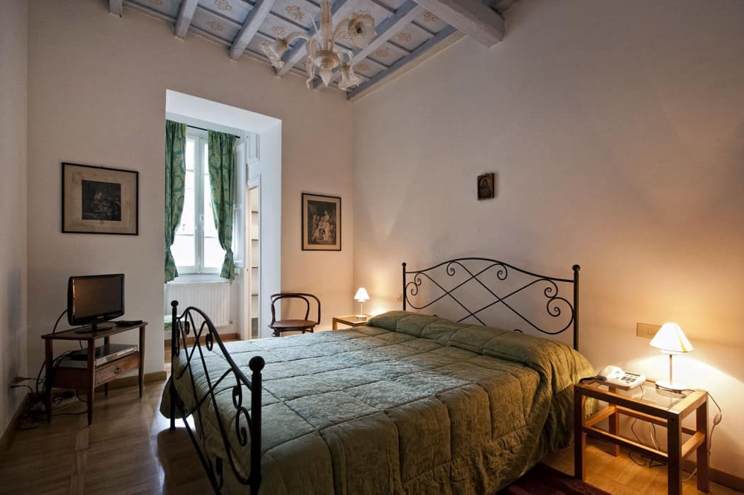La Scalinatella Bed and Breakfast Rome Monti