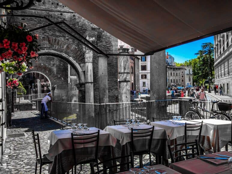 Giggetto Al Portico D Ottavia Restaurant At Jewish Ghetto In Rome