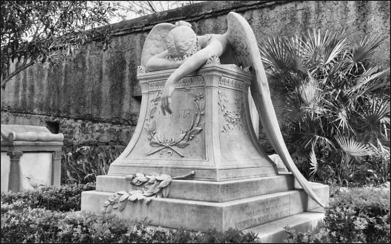 Angel of Grief at the protestant cemetery in rome