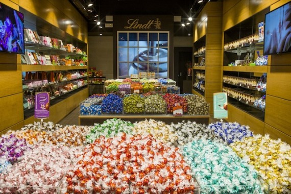 The Lindt Shop opened just over a year ago as their 1st flagship store in Rome