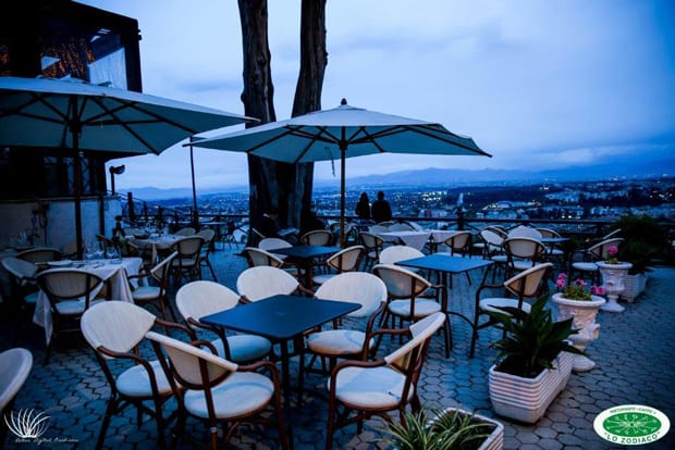 zodiaco panoramic restaurant in rome