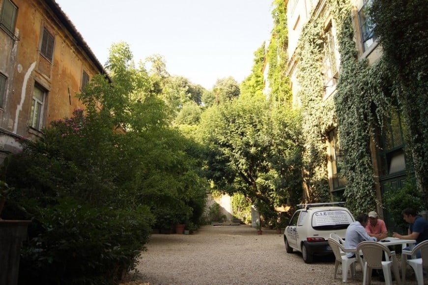 Streets of Rome: Via Margutta