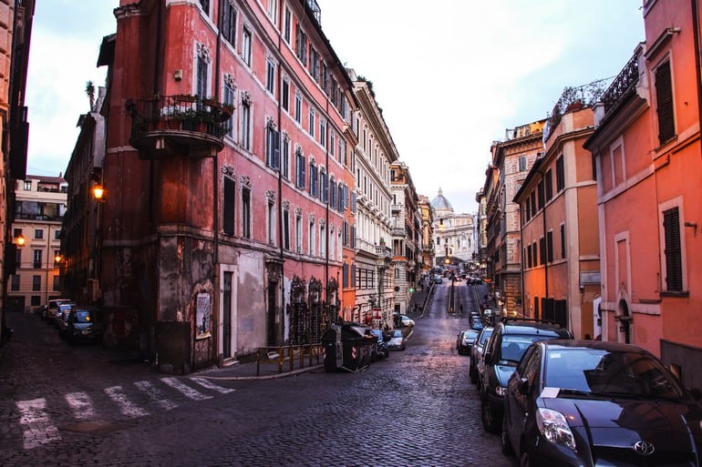 The ultimate guide of Monti Neighbourhood of Rome