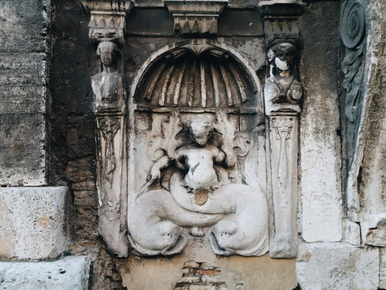 Side wall sculptures that can be found through careful attention