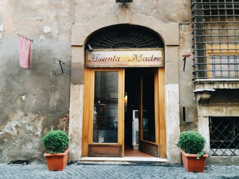 If you’re up for a tasty (and expensive) dinner of the finest, freshest seafood prepared, then you have to visit Assunta Madre.  Found along Via Giulia, number 14, this restaurant is open everyday for dinner, and serves lunch only for private events.