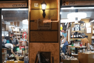Picca & Picca Wine and food store in Rome