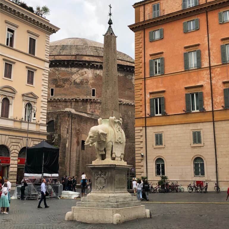 bernini elephant statue rome