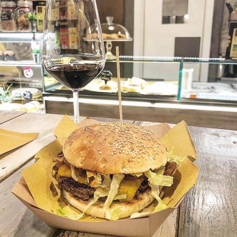 Restaurants, trattories and bakeries in Trastevere