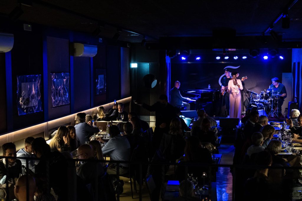 cena con concerto jazz a Roma – Elegance Cafè Jazz Club