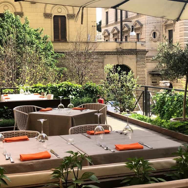 Fiore Restaurant Rome dining al fresco