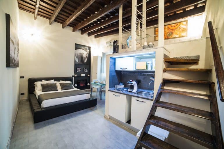 Home at Rome apartments Trastevere