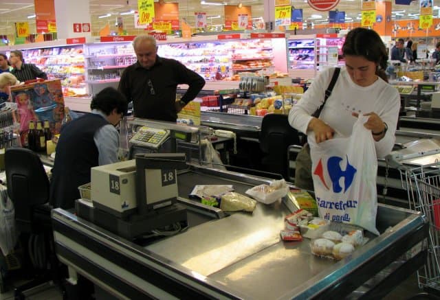 An American Guide to Italian Grocery Stores