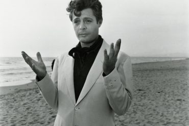 Marcello Mastroianni at Museo dell'Ara Pacis