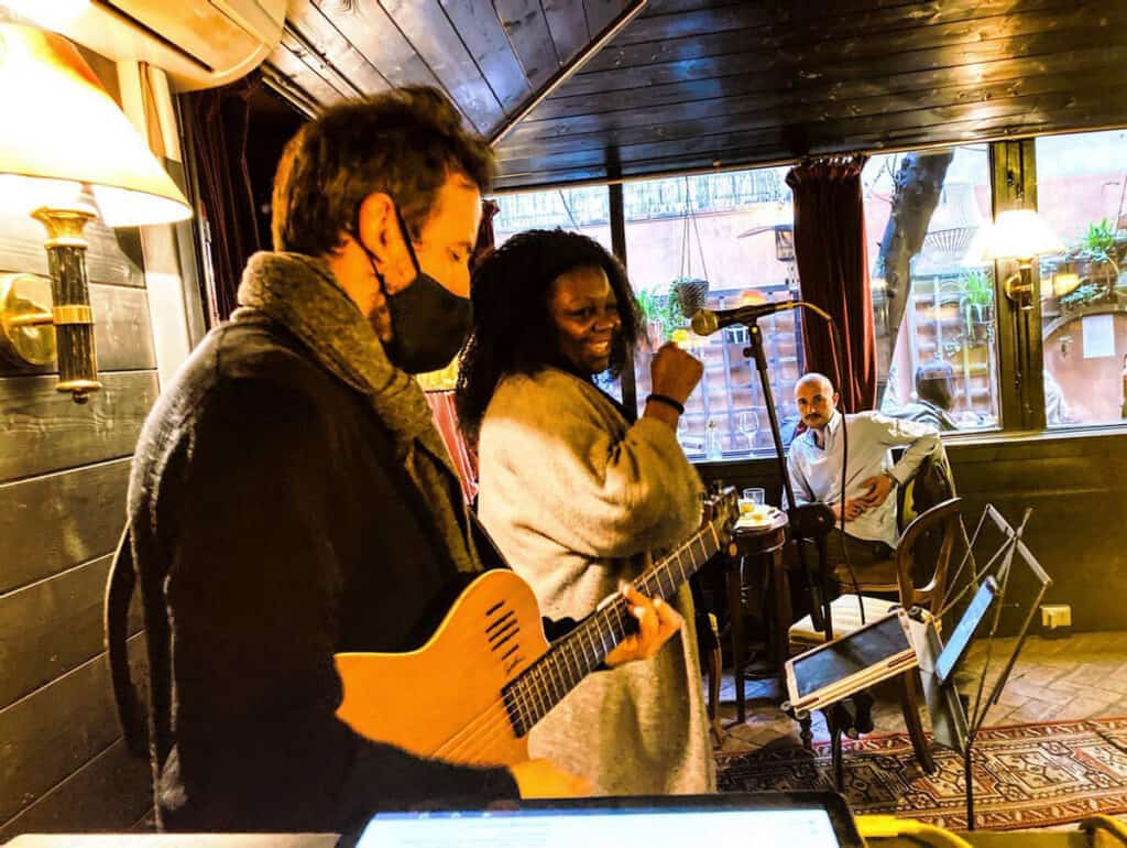 blackmarket-live music