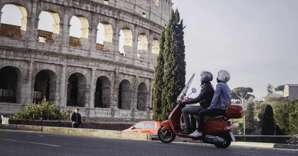 Vespa tour in rome