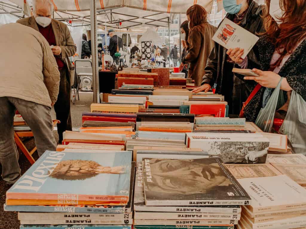 portaportese-market-book-