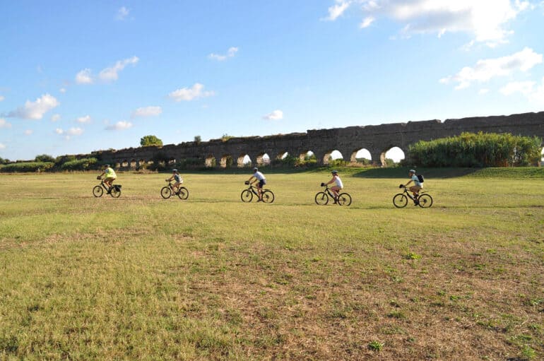 tour in bici appia antica