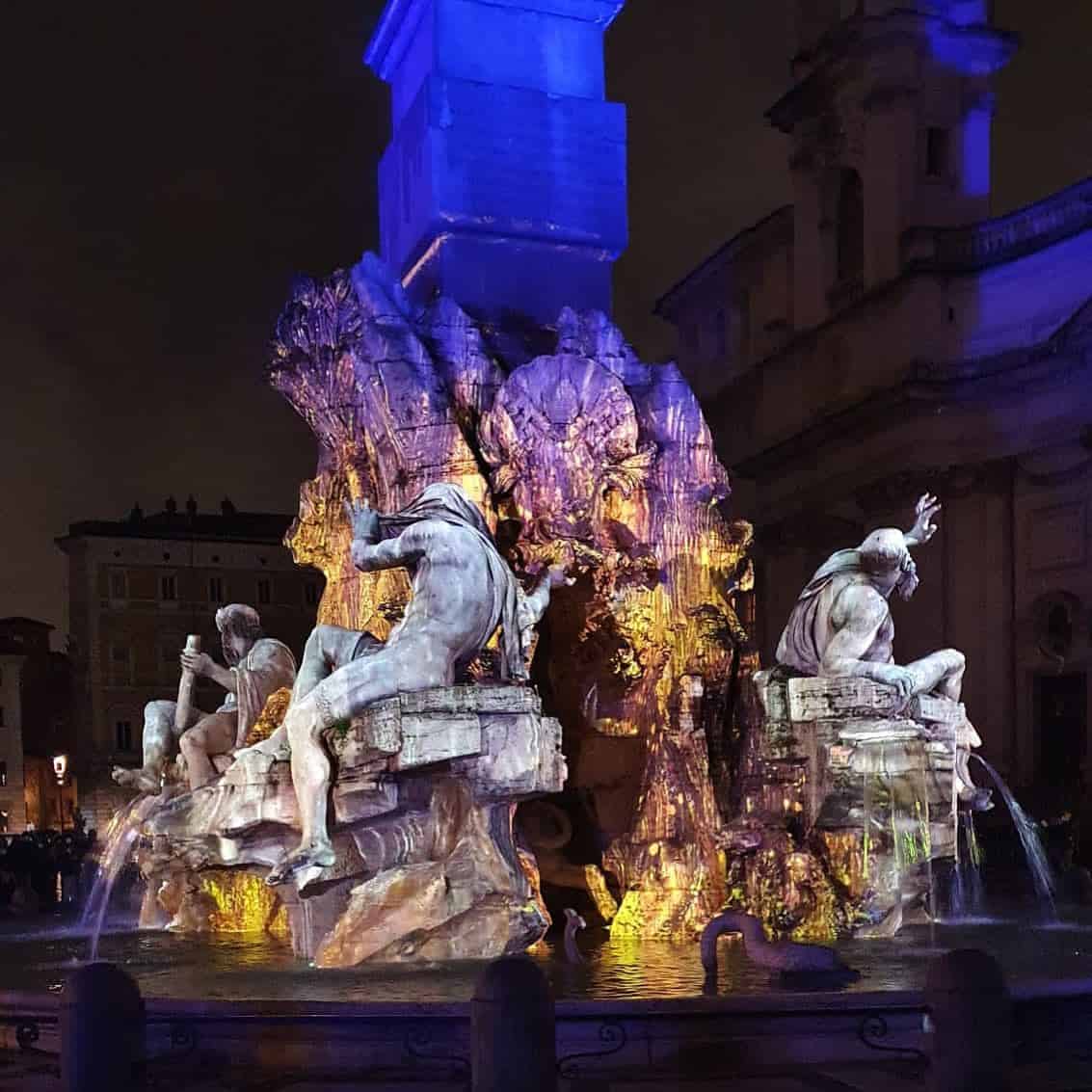 piazza navona light show