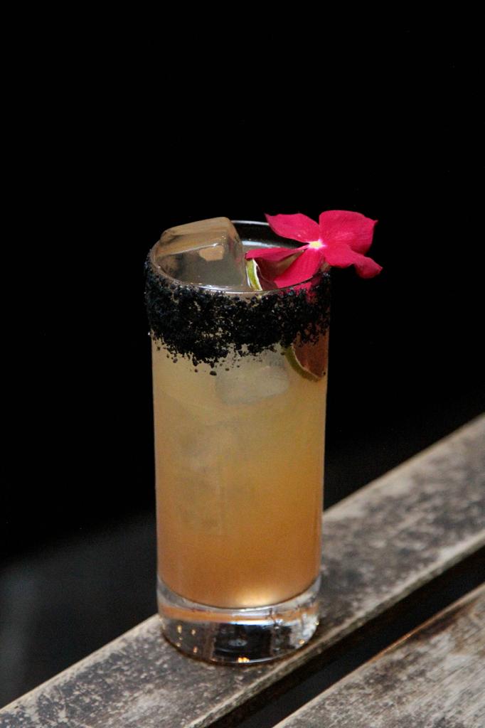 cocktails blackmarket hall