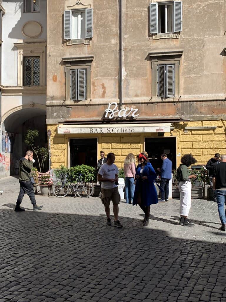 How to make friends as an expat in Rome