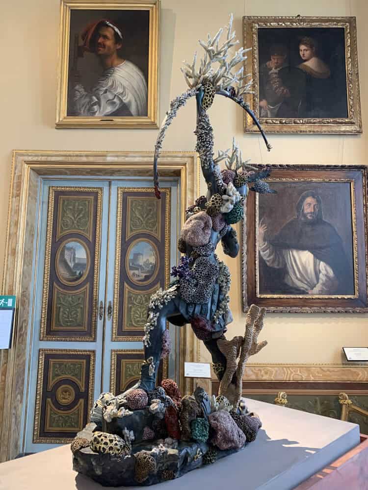 arciere-damien-hirst-galleria-borghese