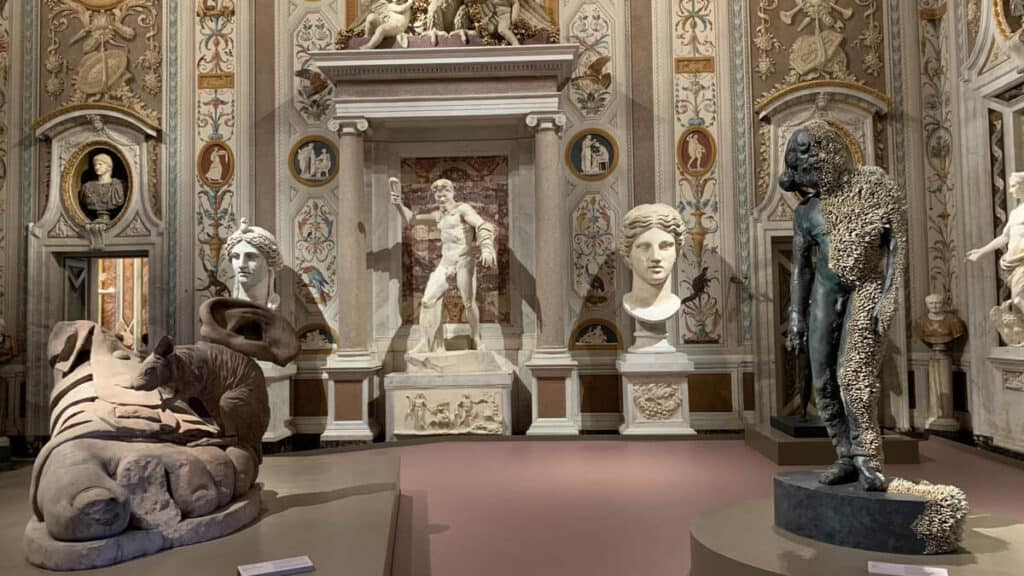 galleria-borghese-damien-hirst-exhibition