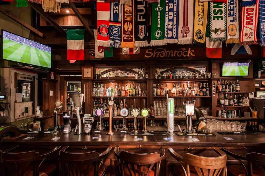 Sports Bars and Pubs in Rome