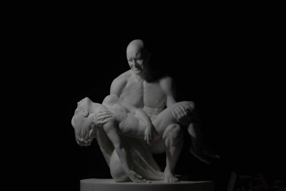 JAGO. The Exhibition: how static sculptures meet the pulsing rhythms of Rome