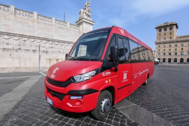 Roma Imperiale - Virtual Reality Bus: begin your journey through time!