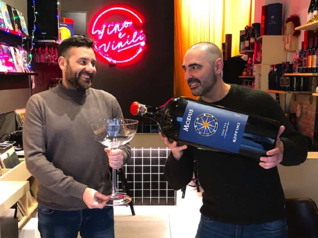 Vino & Vinili: Where wine tasting and iconic music blend into a unique experience