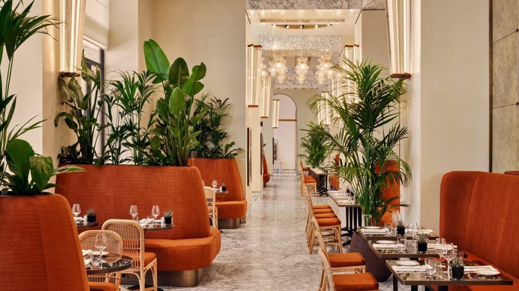 Scopri il nuovo Bulgari Hotel di Roma: lusso esclusivo e design contemporaneo nella splendida cornice di Piazza Augusto Imperatore.