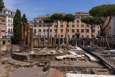 Largo-Argentina-Archeological-Site-in-Rome