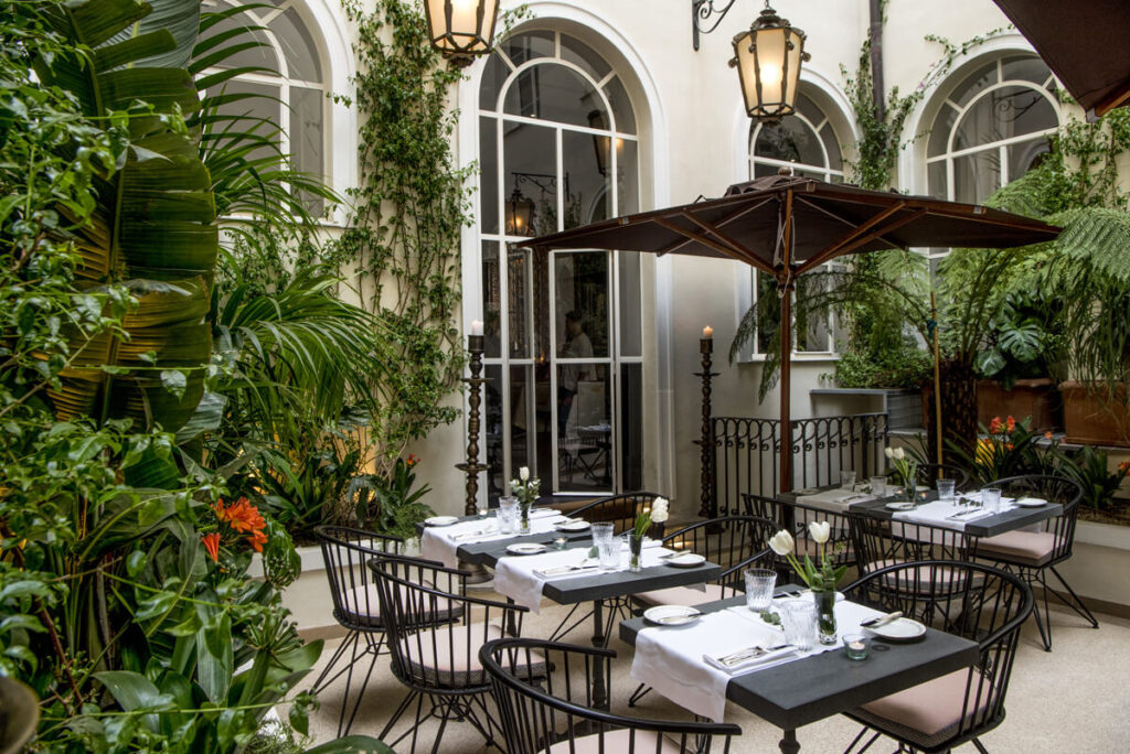 Ristorante-ADELAIDE---Patio